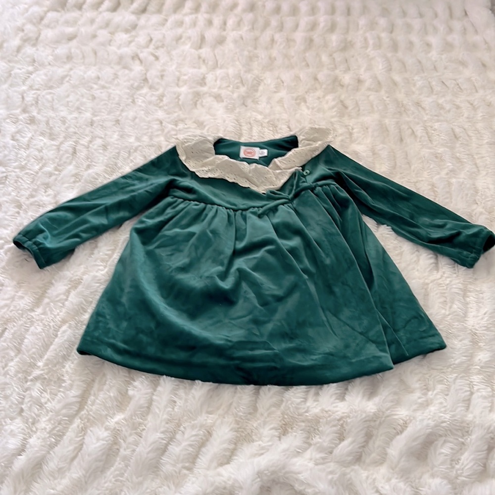 Toddler girl dress size 2T.